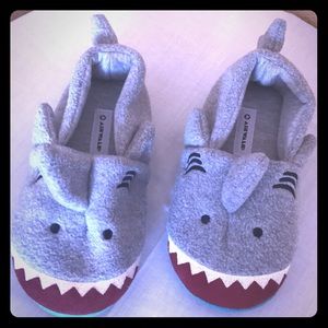 Grey Airwalk Shark Slippers for Boys